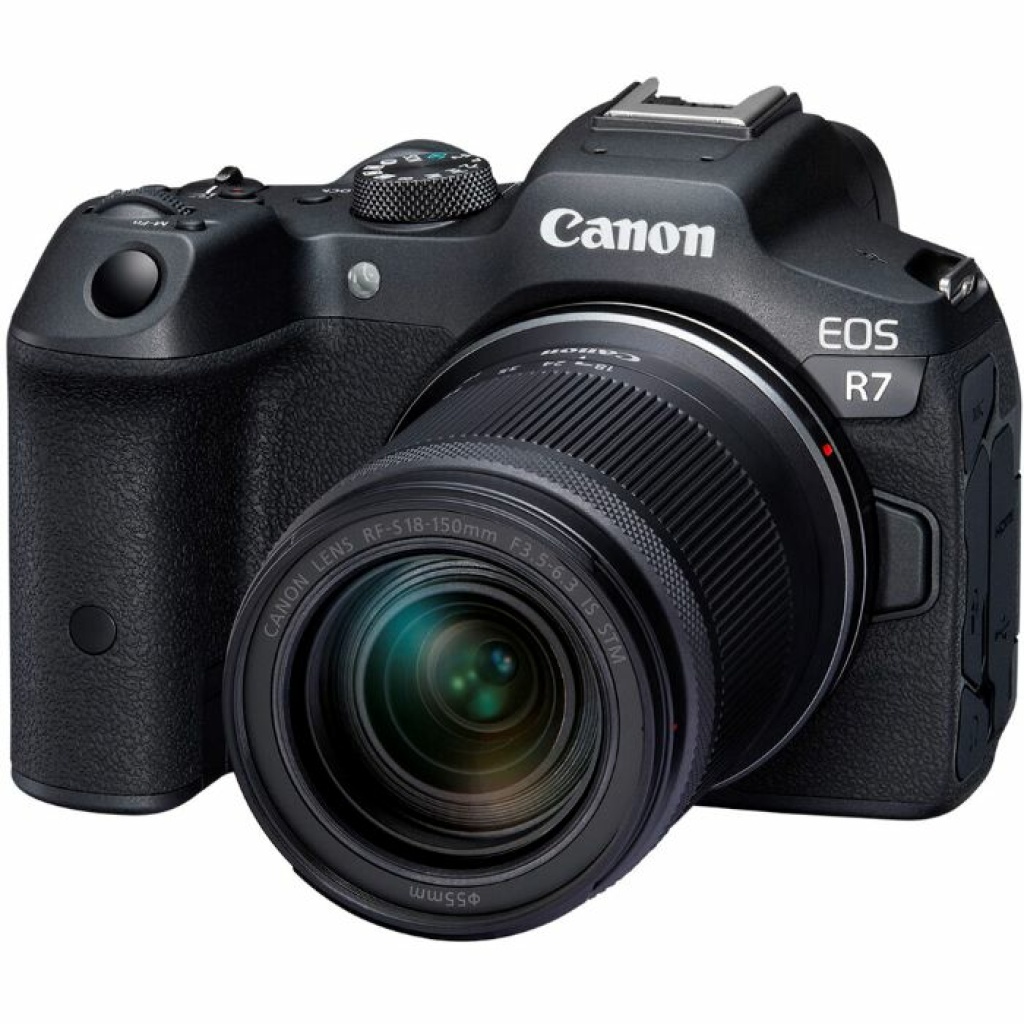 Canon EOS R7 mit RF-S 18-150mm 3.5-6.3 IS STM
