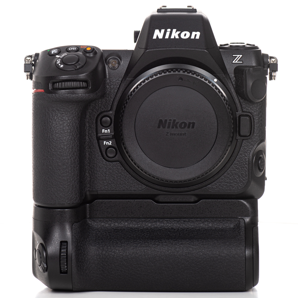 Nikon Z8 Body + MB-N12