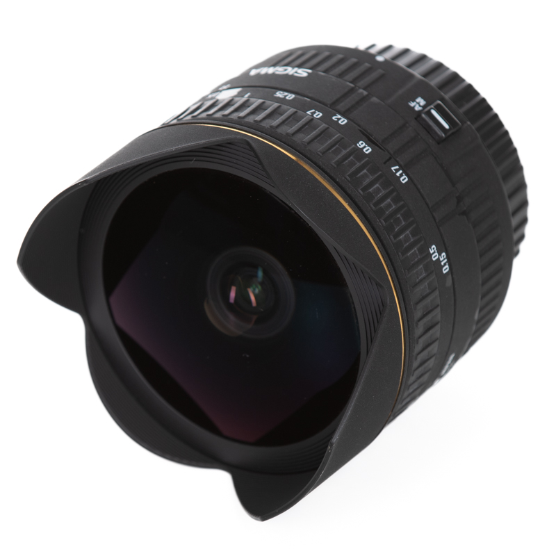 Sigma 15mm 2,8 EX DG